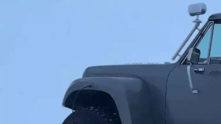 وهو AT44 الكشفية الدولية