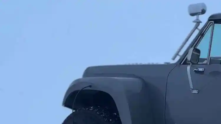 وهو AT44 الكشفية الدولية