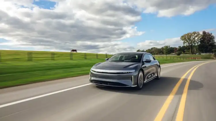 لوسيد تواصل توسعها في السعودية بتقنيات مذهلة وتحديات مستمرة