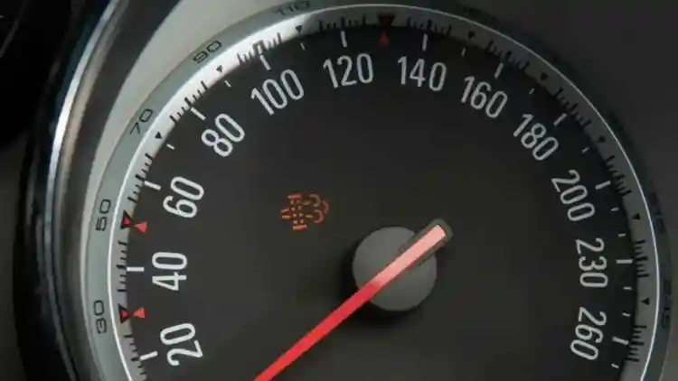 Beating the DPF Light: Your Essential Guide to Diesel Filter Warnings, Regeneration, and Avoiding Costly Repairs