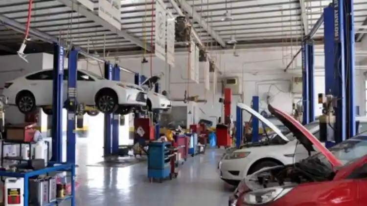 Protect Your Car from Disaster! 12 Everyday Habits That Secretly Destroy Your Vehicle