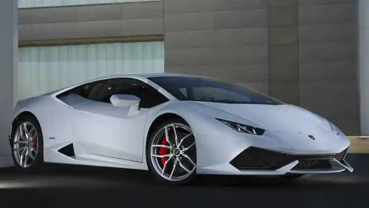 From Rivalry to Greatness: The Complete Story Behind Lamborghini’s Rise