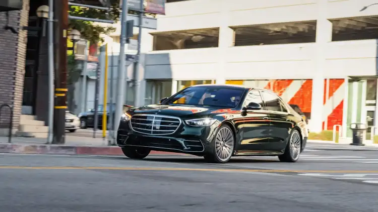 Mercedes S Class 2025 Redefines Luxury in the World of Premium Sedans in Saudi Arabia