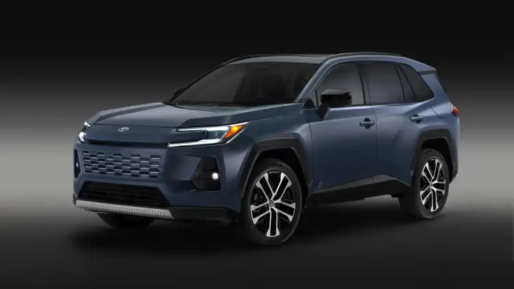 راف فور 2026 الجديدة كلياً تصل بمعايير أعلى للفخامة والكفاءة في الإمارات