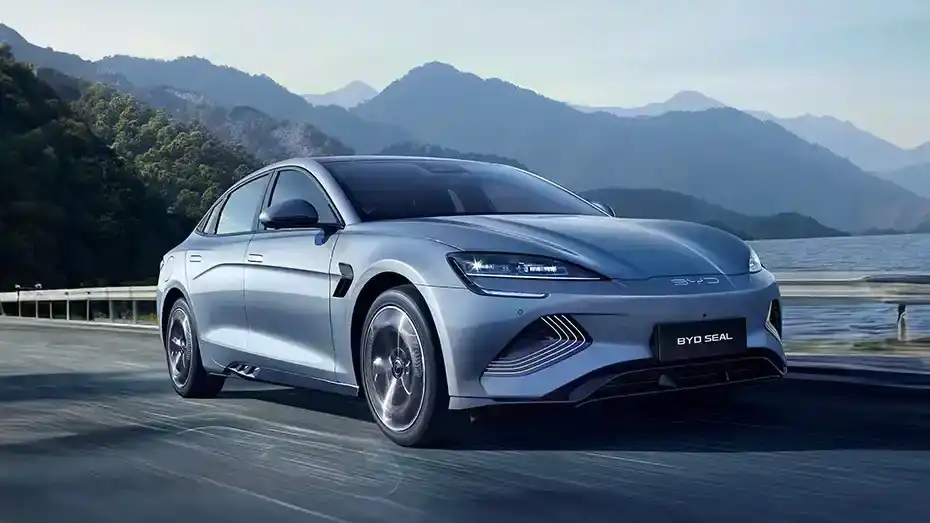 أحدث السيارات الصينية في الإمارات 2025 تنوع غير مسبوق في الخيارات والأسعار