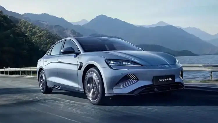 أحدث السيارات الصينية في الإمارات 2025 تنوع غير مسبوق في الخيارات والأسعار