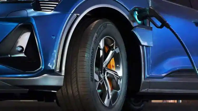 Electric Vehicles and Their Tires: Why EVs Need Special Tires and How to Make Your Ride Smarter, Quieter, and Safer