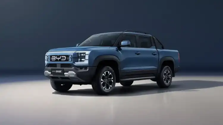 بي واي دي شارك 6 تظهر في الإمارات بتقنيات هجينة وأداء قوي