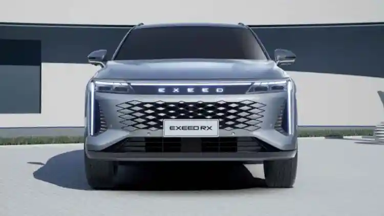 إكسيد RX في الإمارات: المنافس الصيني الذكي الذي يجمع الفخامة، القوة، والتقنيات إلى مستوى جديد!﻿