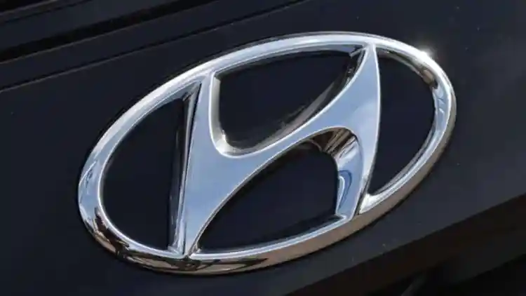 The Hyundai Logo’s Secret: More Than Just an “H” — The Story of a Handshake, Trust, and Modern Progress
