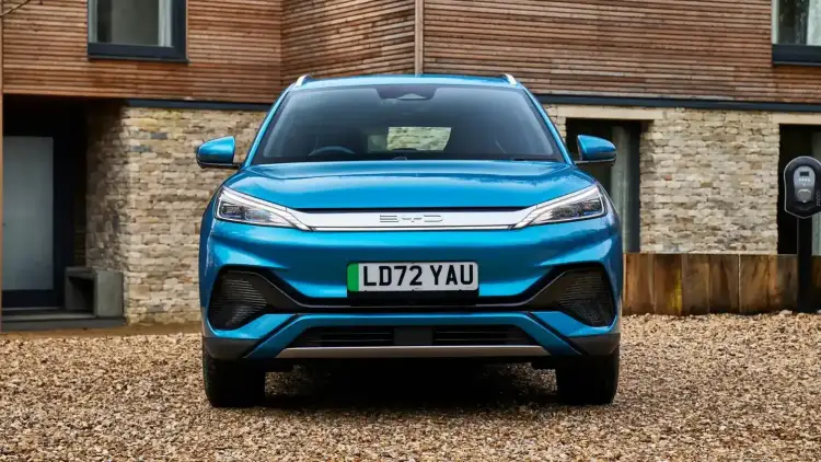 اكتشف بي واي دي اوتو 3 الكهربائية في الإمارات بتقنيات متطورة ومدى يصل إلى 420 كم