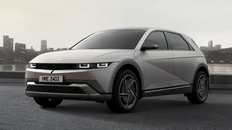 أفضل سيارة كهربائية في السعودية: لماذا تعتبر هيونداي أيونيك 5 الخيار الأمثل؟