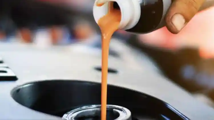 Smart Engine Additives: 5 Products That Can Give Your Car New Life in Performance and Longevity