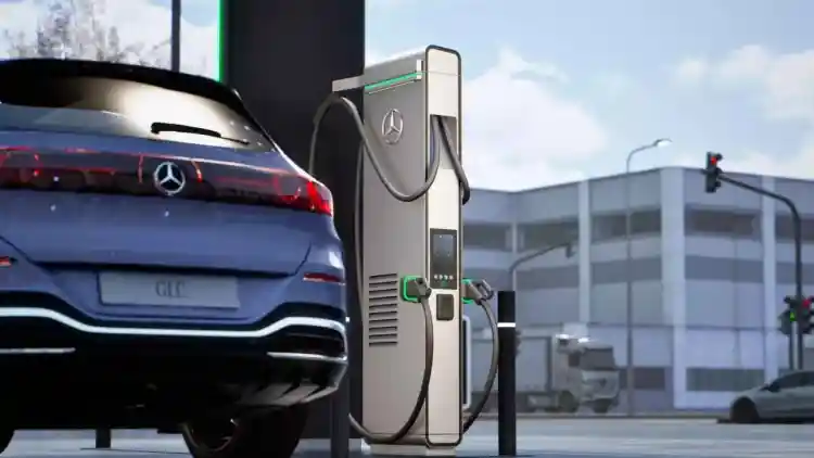 Do Electric Cars Turn Us Into “Human Antennas”? A German Study Reassures Drivers And Reveals Some Surprises