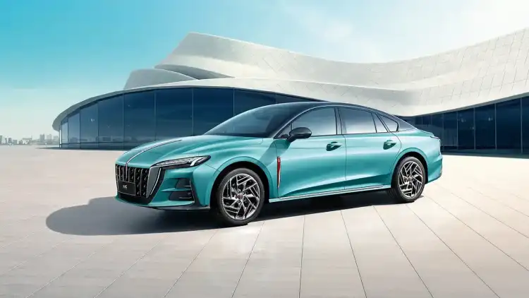   Hongqi H6 2025: Blending Road Capability with Driving Enjoyment