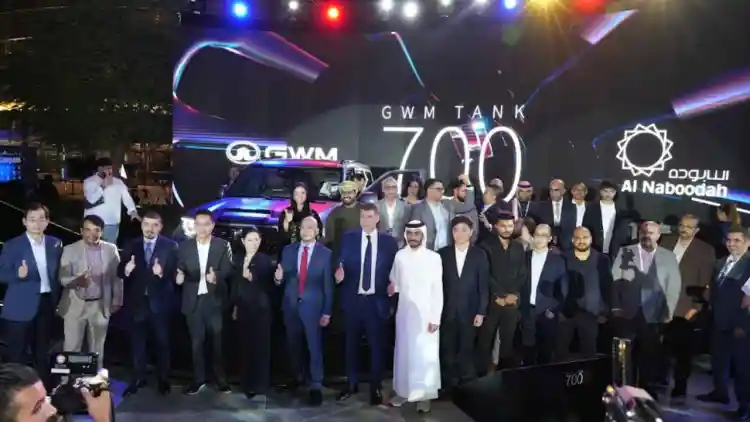 Tank 700 in Dubai: Ultra‑Luxury OffRoad Beast with Advanced Chassis and Powertrain Tech for Middle East Adventures​