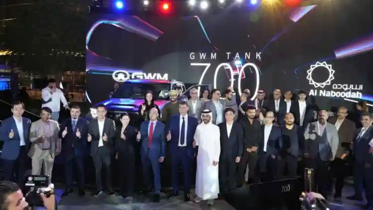 Tank 700 in Dubai: Ultra‑Luxury OffRoad Beast with Advanced Chassis and Powertrain Tech for Middle East Adventures