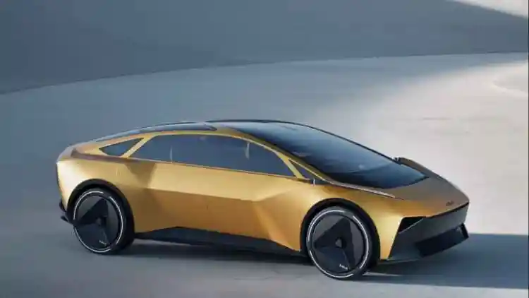 Golden Shadows: Is Kia’s Mysterious New Concept Hinting at a True Stinger Successor?