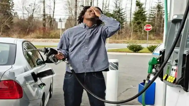 What happens if you fill your car with diesel instead of gasoline? Hidden damage and a complete rescue plan before it’s too late