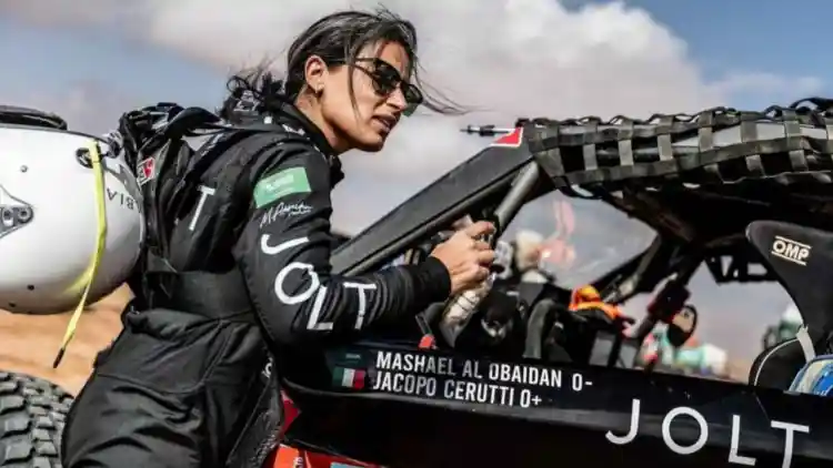 Mashael Al-Obaidan: The Woman Who Broke Barriers and Made Her Mark in Saudi Arabia’s Motorsport Scene