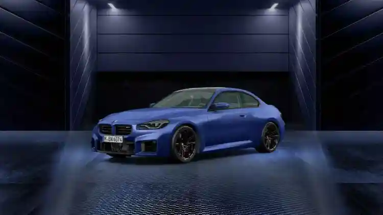 M‑only Specials for Korea: BMW Turns Up the Heat with a Fire Orange M5 and Ultra-Rare, Custom-Colored M2s