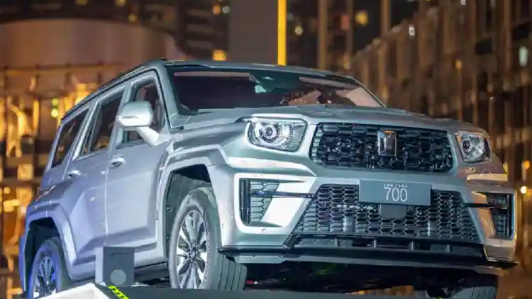 GWM Tank 700 Lands in the Middle East: Twin‑Turbo V6 Luxury Off‑Roader Targets Desert Royalty