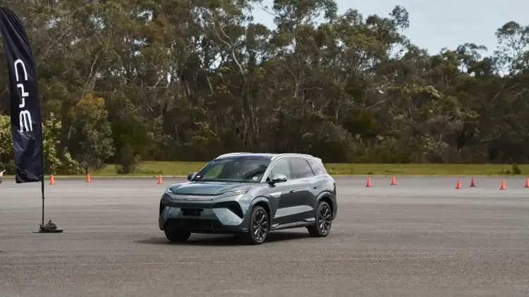 BYD Sealion 8: Hybrid Seven Seater SUV Shakes Up the Family Market in the UAE