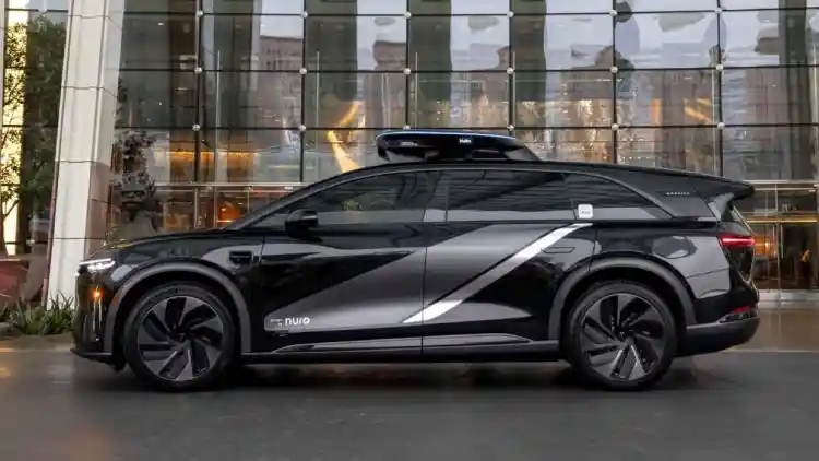 Lucid Gravity Becomes Uber’s Next Luxury Robotaxi: Inside the High-Tech Alliance with Nuro