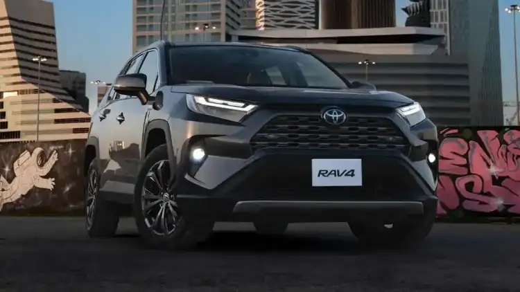  مقارنة جيلي مونجارو وتويوتا راف 4: خياران مختلفان في فئة الإس يو في المتوسطة