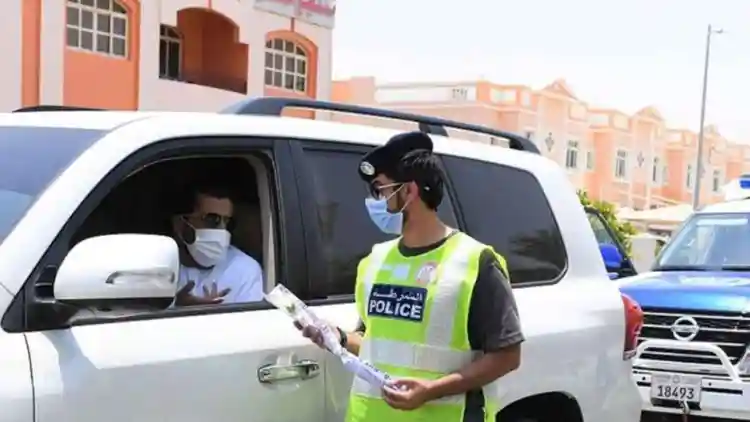 كمين الإشارات المميت: غرامات مرور 2026 السعودية تهدد بـ6000 ريال على البرتقالي!