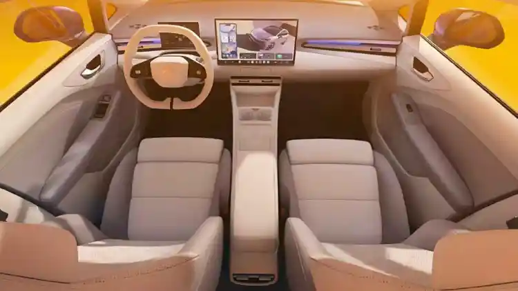  إم جي 4 إي في 2025: قصر كهربائي صيني! كوكبيت أوبو 15.6" + مقاعد تدليك تحول الهاتشباك إلى مقصورة ملكية! 