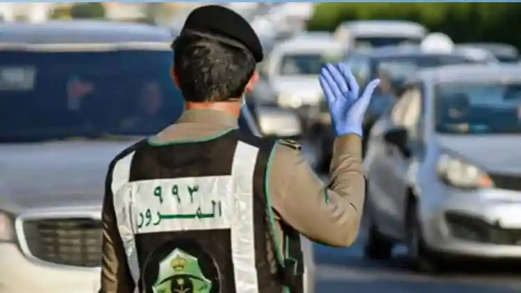 مخالفة السير لتلوث المركبة البيئة :كيف تؤثر المخالفات المرورية على البيئة… والغرامات التي تواجه السائقين