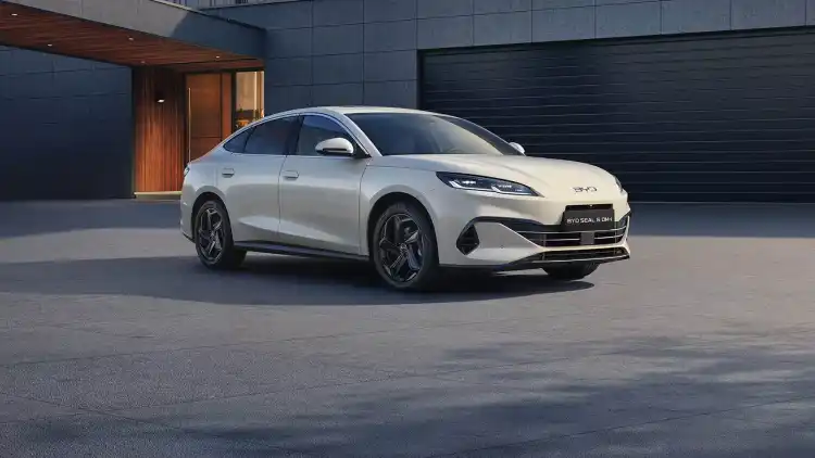 Starting from AED 87,900: The 2026 BYD Seal 6 Arrives in the UAE – DM 5.0 Super Hybrid Brings a New Challenger to the Midsize Sedan Segment