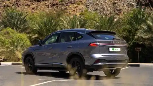 Roewe D5X: The Plug-in Hybrid SUV Built for UAE Roads