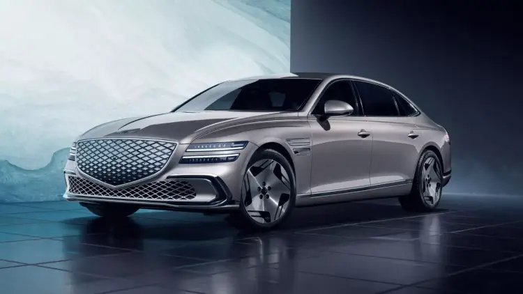 2025 Genesis G80 unveiled with a roomier interior and longer range