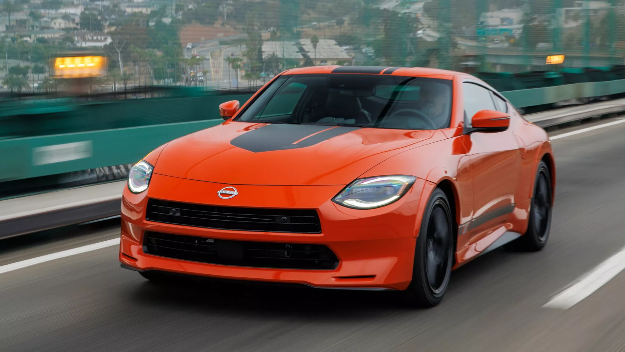 Nissan Z Celebrates 55th Anniversary with Special Heritage Edition