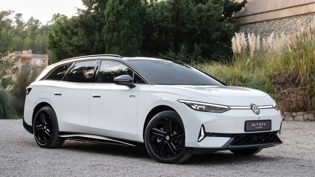 Unveiling the Volkswagen ID.7 GTX: A New Era for Performance Wagons