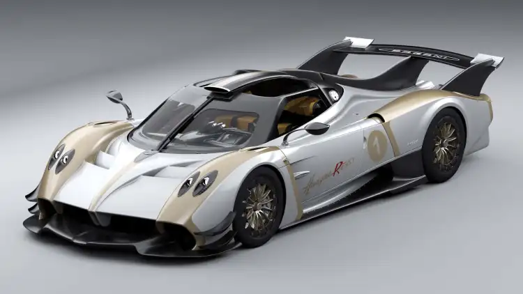 Pagani Launches the Huayra R Evo Hypercar with 900 HP