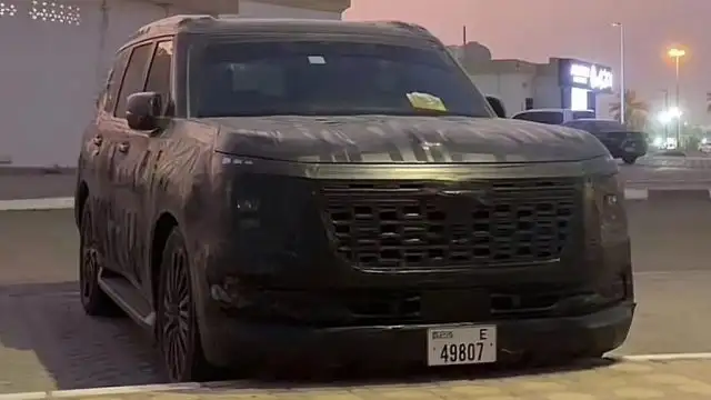 صور تجسسية ترصد نيسان باترول 2025 في الإمارات