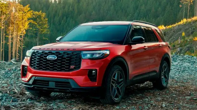 The 2025 Ford Explorer Debuts with a New Design and Advanced Technologies