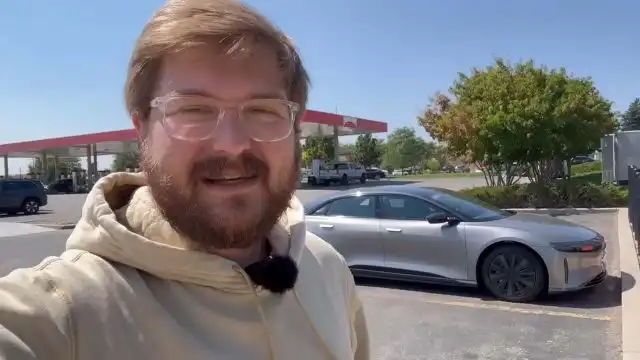 Driving Experience of the 2025 Lucid Air GT Electric Car