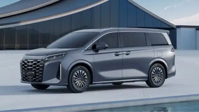 Sales of BYD Xia Hybrid MPV Begin in China
