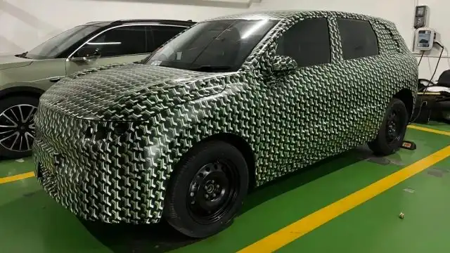 Leap Motor Launches New B10 SUV, Expanding into European Market