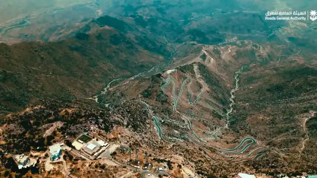 Progress on Four Major Road Projects in Al-Baha