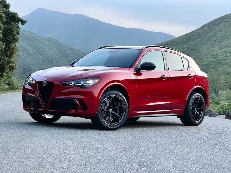 2024 Alfa Romeo Stelvio Minimum Price and Specifications