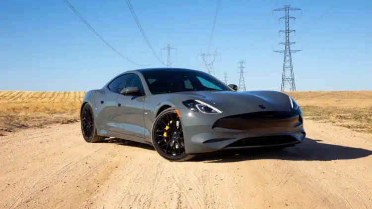 Karma تقدم Revero الهجين المحدث إلى جانب EVs الجديدة