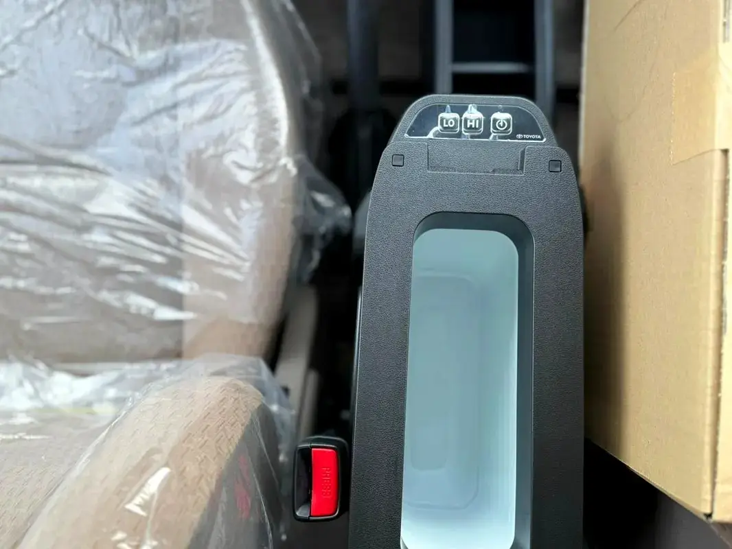 Toyota Land Cruiser 70 2026