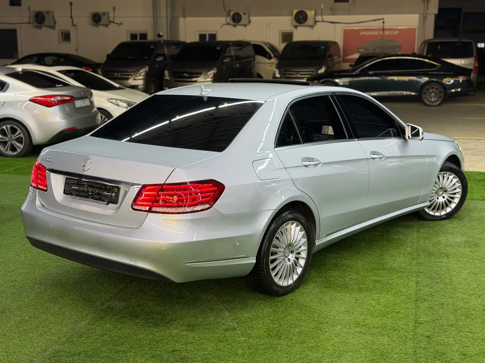 مرسيدس بنز E Class 2014 undefinedL