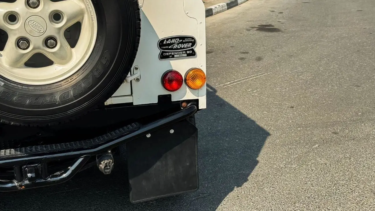 Land Rover Defender 1997 4L