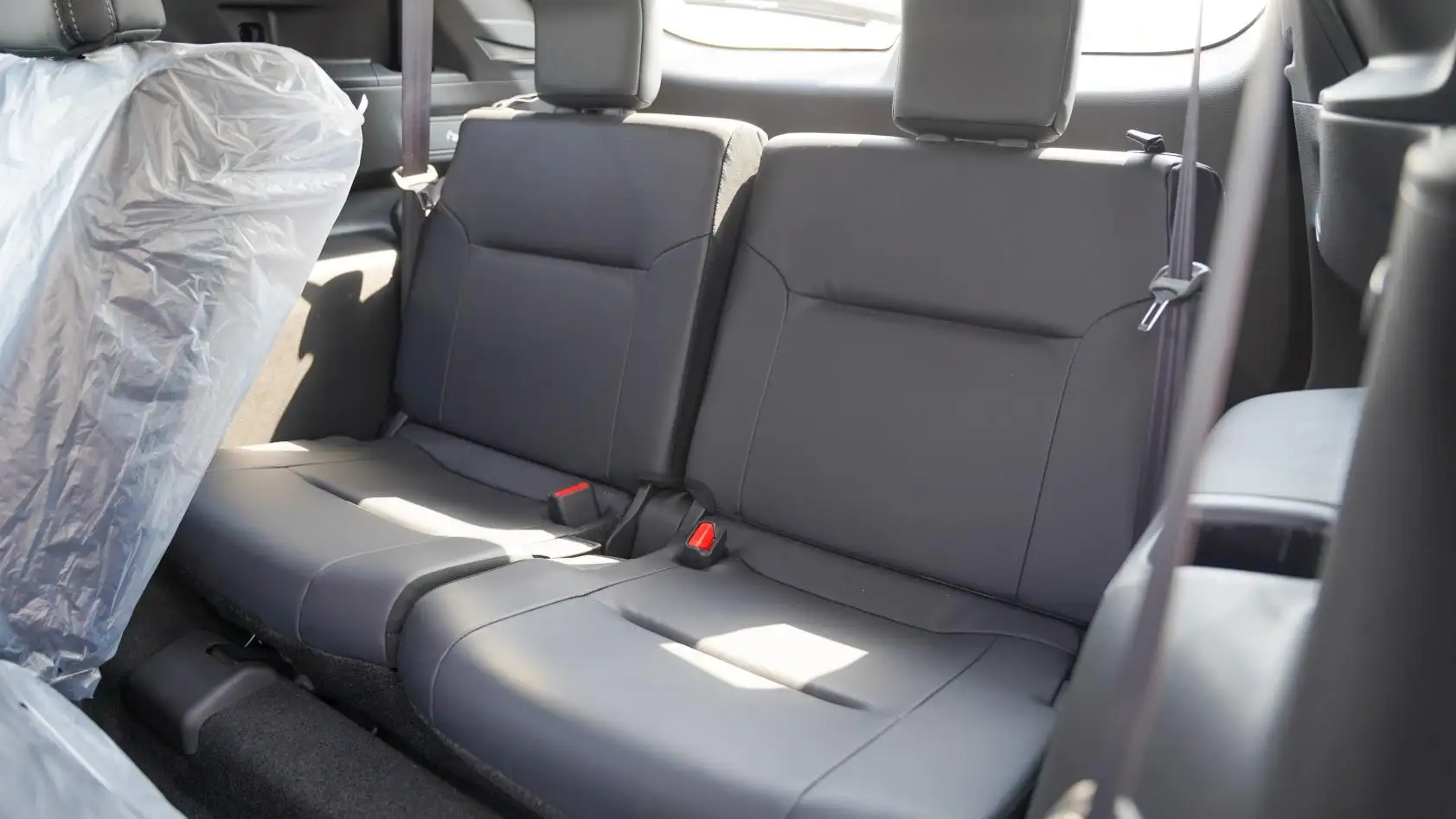 ميتسوبيشي أوتلاندر فيف 2025